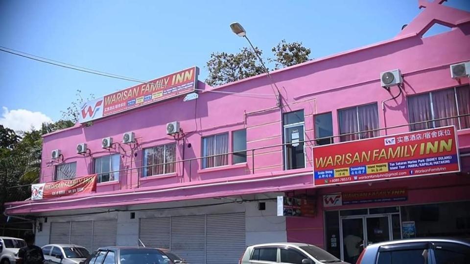 Warisan Family Inn センポルナ エクステリア 写真